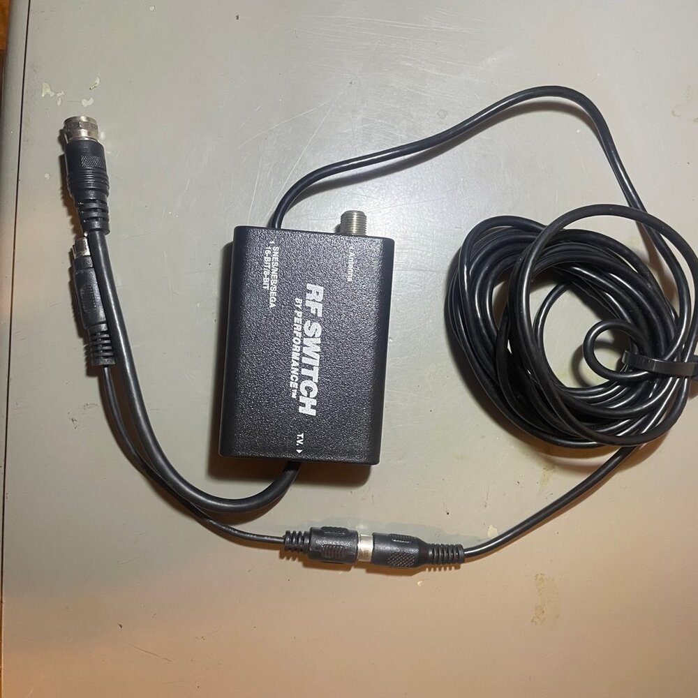 SNES/ SEGA/ NES  TV RF Switch